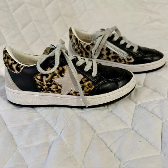 Girls Vintage Havana Black and Leopard Kids Sneakers - Picture 6 of 16